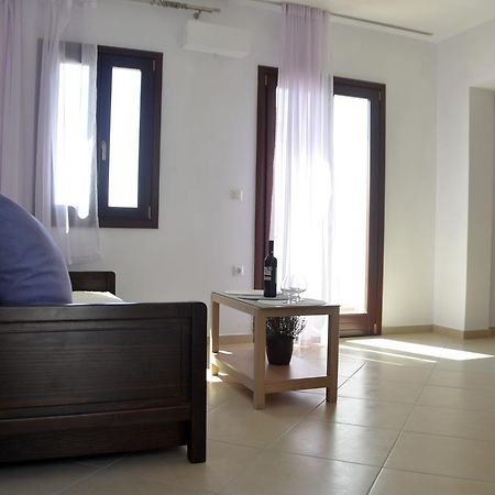 Alex Mike Apartment Agia Anna  Exterior photo