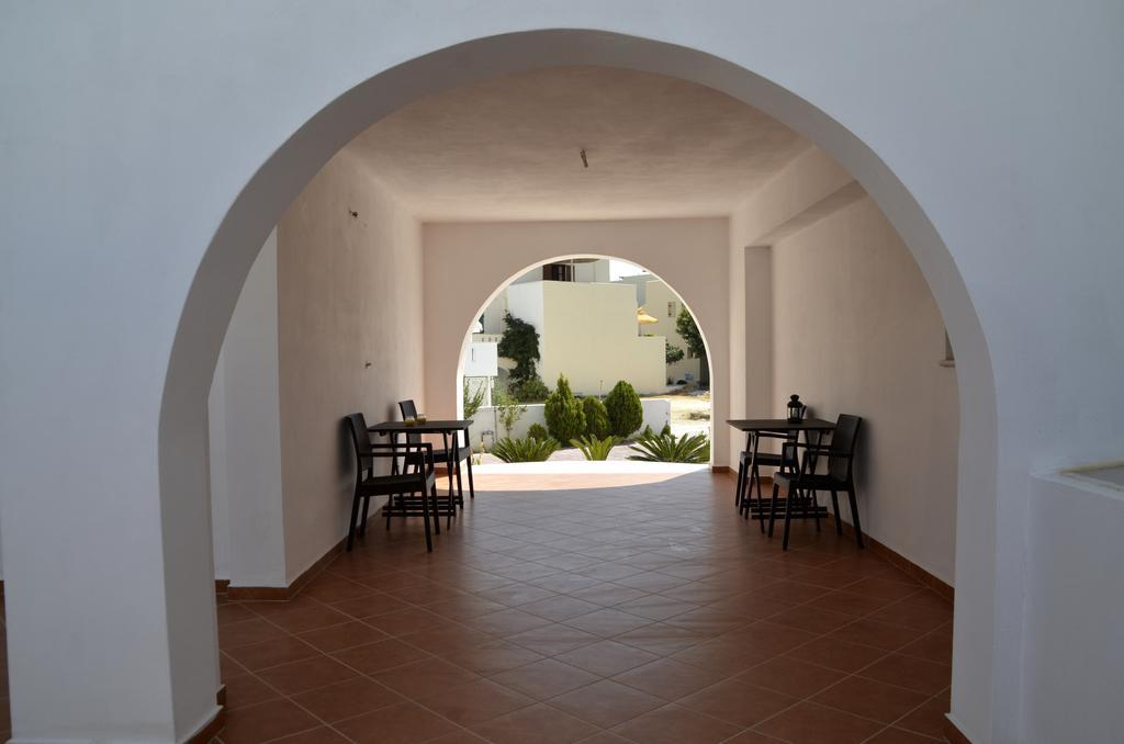 Alex Mike Apartment Agia Anna  Exterior photo