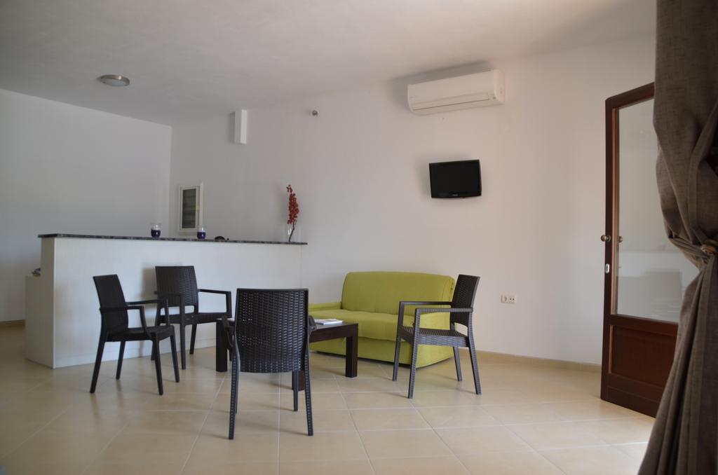 Alex Mike Apartment Agia Anna  Exterior photo