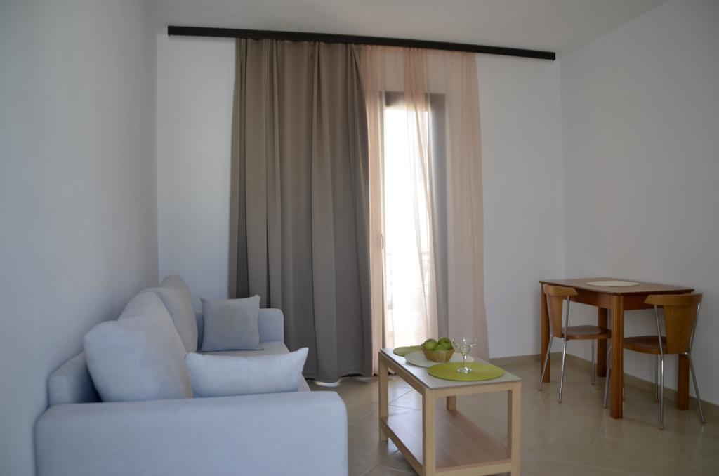 Alex Mike Apartment Agia Anna  Exterior photo